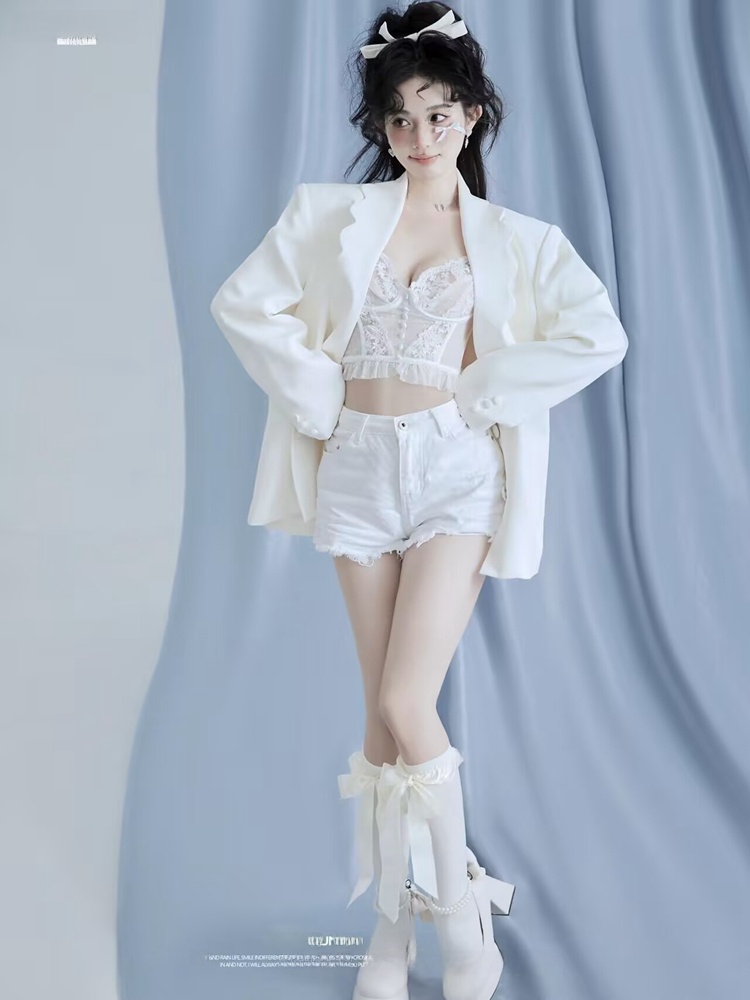 Studio Photography Suit White  - Ethnic Clothing & Online Fashion Store Khaadi Pk review and price